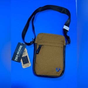 True Religion Jiny Max Men’s Crossbody Bag color Tan New!